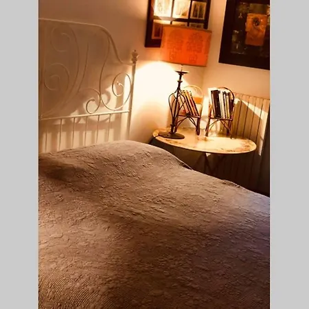 The Garden Castiglione Apartman *